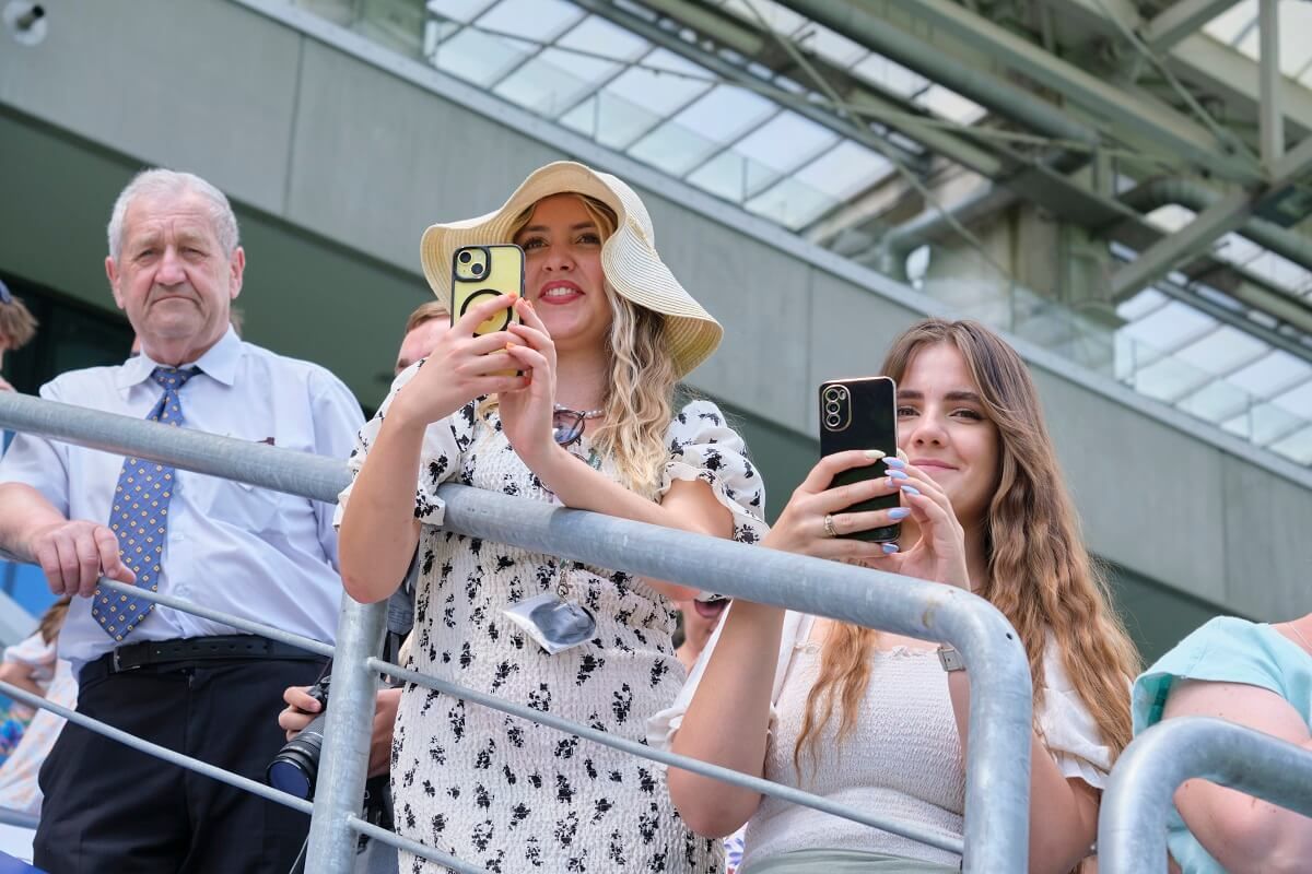 Chrzest świadków Jehowy na Arenie Lublin