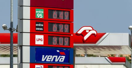 Ceny niższe niż na pylonach. Eksperci: rządzą wakacyjne promocje