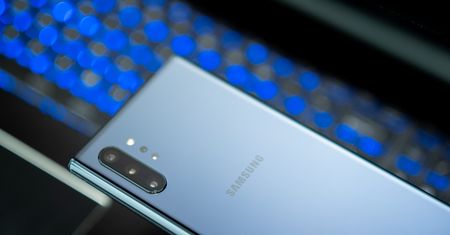 Samsung Galaxy S11 ma powstać co najmniej w trzech wersjach, każda z 5G