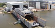 Wodowanie USNS Spearhead. Marines przypłyną z prędkością 80 km/h