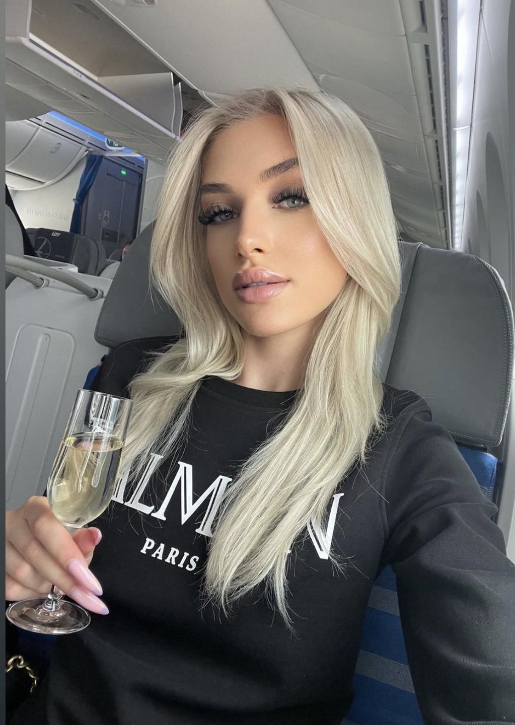 Caroline Deprienski znów spotkała  Piotra Rubika w samolocie