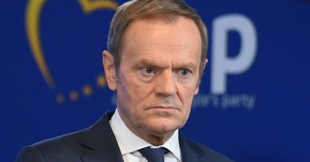 Skruszony Donald Tusk o utracie prawa jazdy: "Moment WSTYDU jest dużo poważniejszy niż sankcje administracyjne"