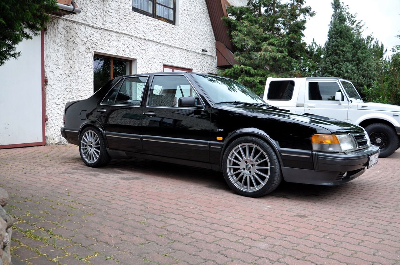 SAAB 9000 CD TURBO 1988 – 7500 PLN – NOWE OPOLE