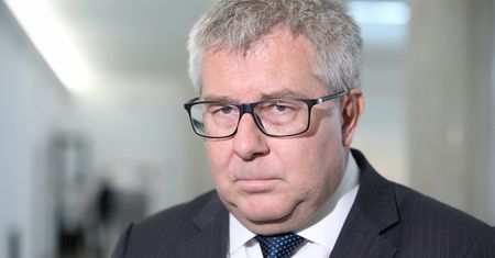 Szczyt UE. Ryszard Czarnecki: Zapis o praworządności jest, ale w praktyce nie można go użyć
