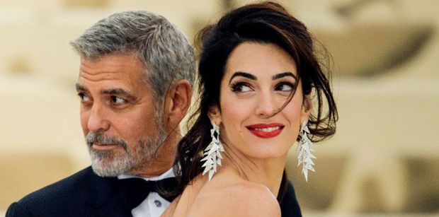 George Clooney razem młodszą o 17 lat żoną i 7-letnimi bliźniętami wyprowadzają się z francuskiej Prowansji. Wielkie zmiany w życiu aktora