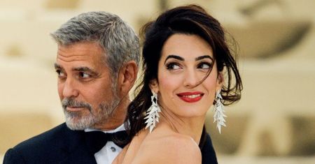 George Clooney razem młodszą o 17 lat żoną i 7-letnimi bliźniętami wyprowadzają się z francuskiej Prowansji. Wielkie zmiany w życiu aktora