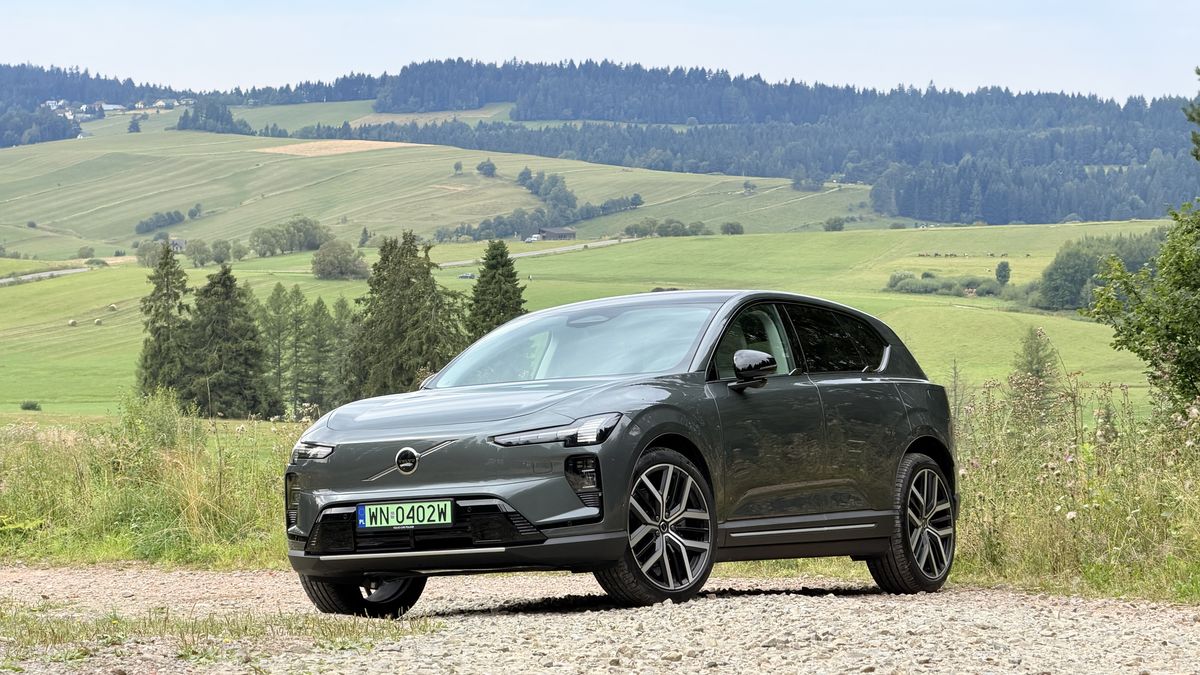 Volvo EX60