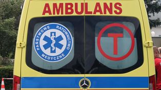 Tragedia pod Kłobuckiem. Nie żyje funkcjonariusz Służby Więziennej