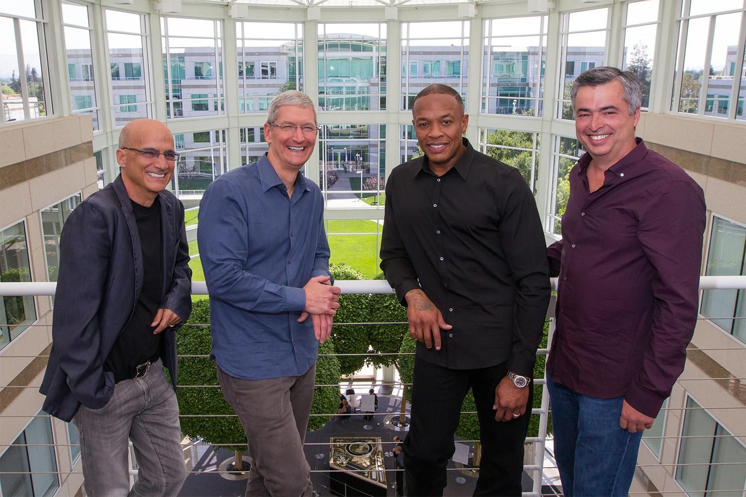 Mroczne sekrety Dra Dre. Przez niego wizerunek Apple'a się pogorszył 2