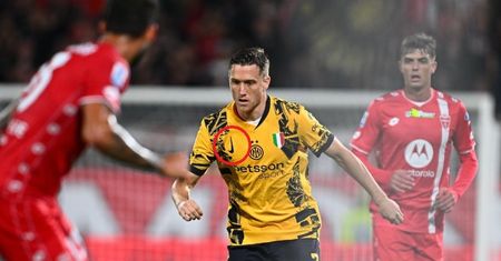 Ten szczegół na koszulce Piotra Zielińskiego zwrócił uwagę