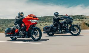 Wielkie silniki i topowe wersje. Harley-Davidson sypie nowościami