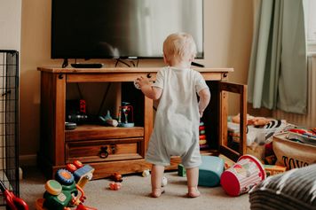 Jak sprytnie ukryć bałagan w domu? Te meble na wymiar rozwiążą Twój problem!