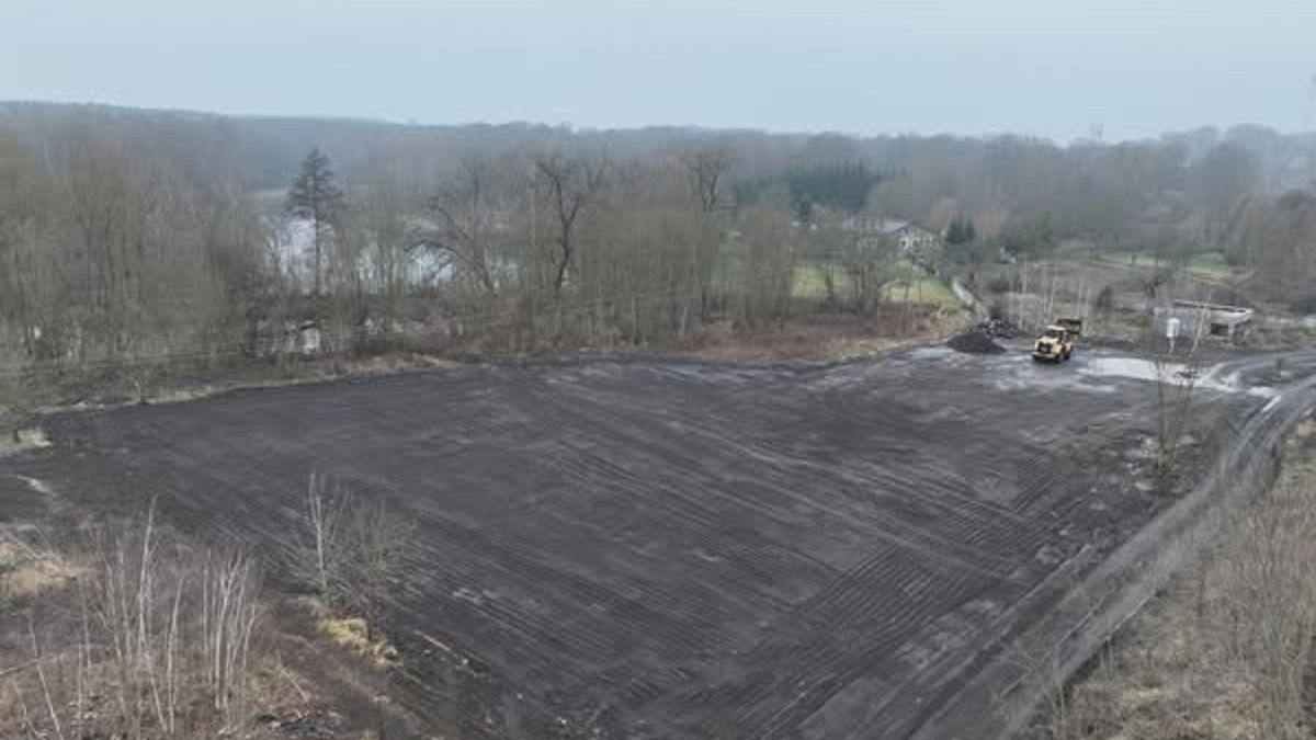 Teren został uprzątnięty - poinformowała minister Henning-Kloska