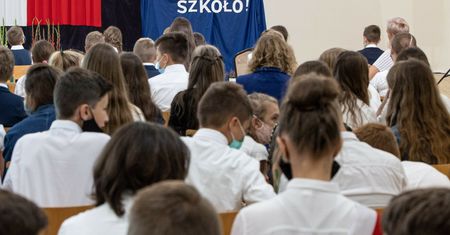 Nie pójdą do szkoły 1 września. Skażenie wody w pilskiej podstawówce