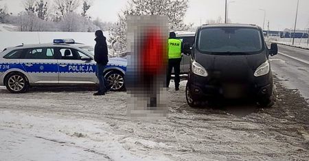 Zatrzymali busa do kontroli. Pokazali, co przypadkiem odkryli w środku
