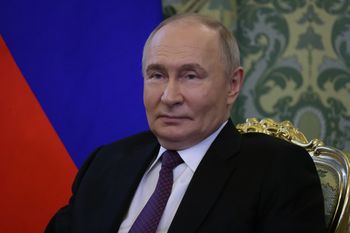 "Dwutorowe działania" Rosji? To Putin może zrobić po ataku na Iran