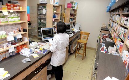 Krople do oczu Polcrom wycofane przez inspekcję farmaceutyczną