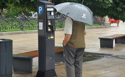 Płatne parkowanie w Warszawie. Sąd wydał wyrok dotyczący parkomatów