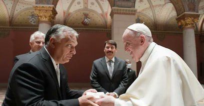 Papież Franciszek spotyka się z uchodźcami i ubogimi podczas wizyty w Budapeszcie