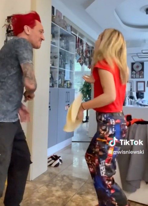 Michał Wiśniewski i Fabienne - zabawa na TikToku