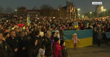 Manifestacje poparcia dla Ukrainy w polskich miastach