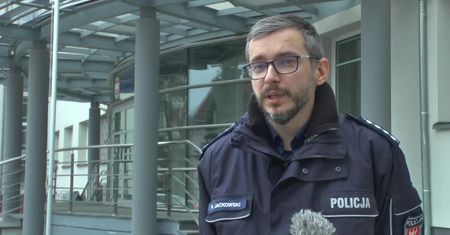 Znaleźli trzy nieznane obiekty. Szef MON: sprawą zajmują się odpowiednie służby
