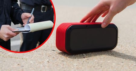 Za słuchanie muzyki na plaży nad Bałtykiem możesz słono zapłacić! Oto co mówią przepisy