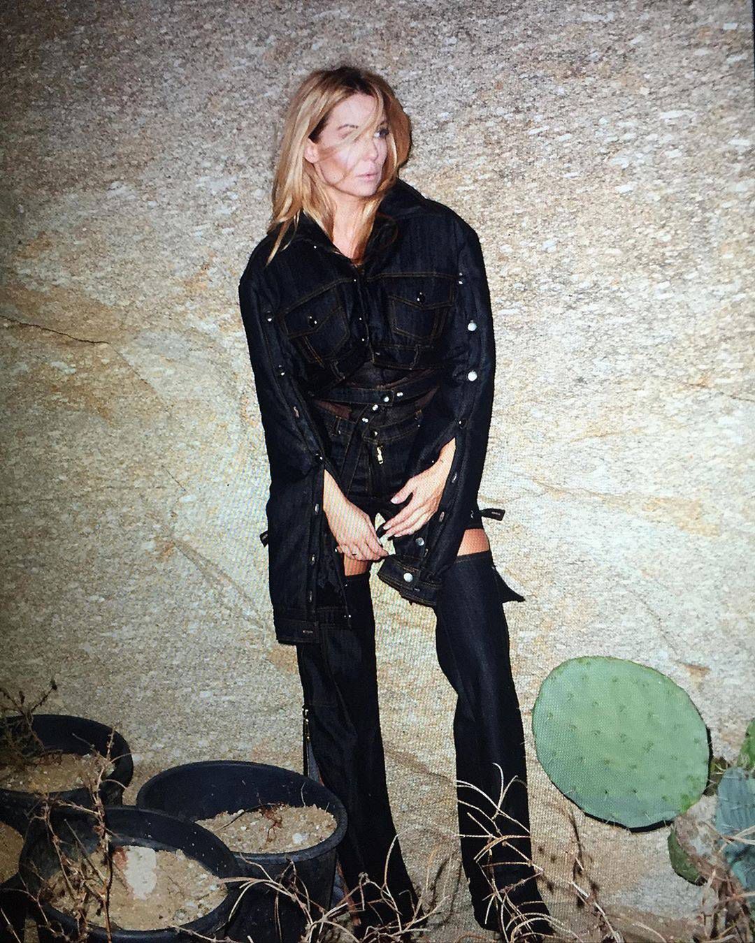 Małgorzata Rozenek w mrocznej stylizacji