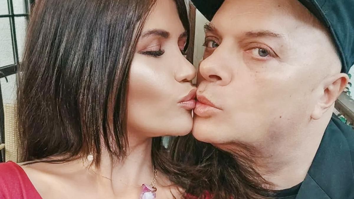 Krzysztof Skiba – jego partnerka kusi na nowych zdjęciach