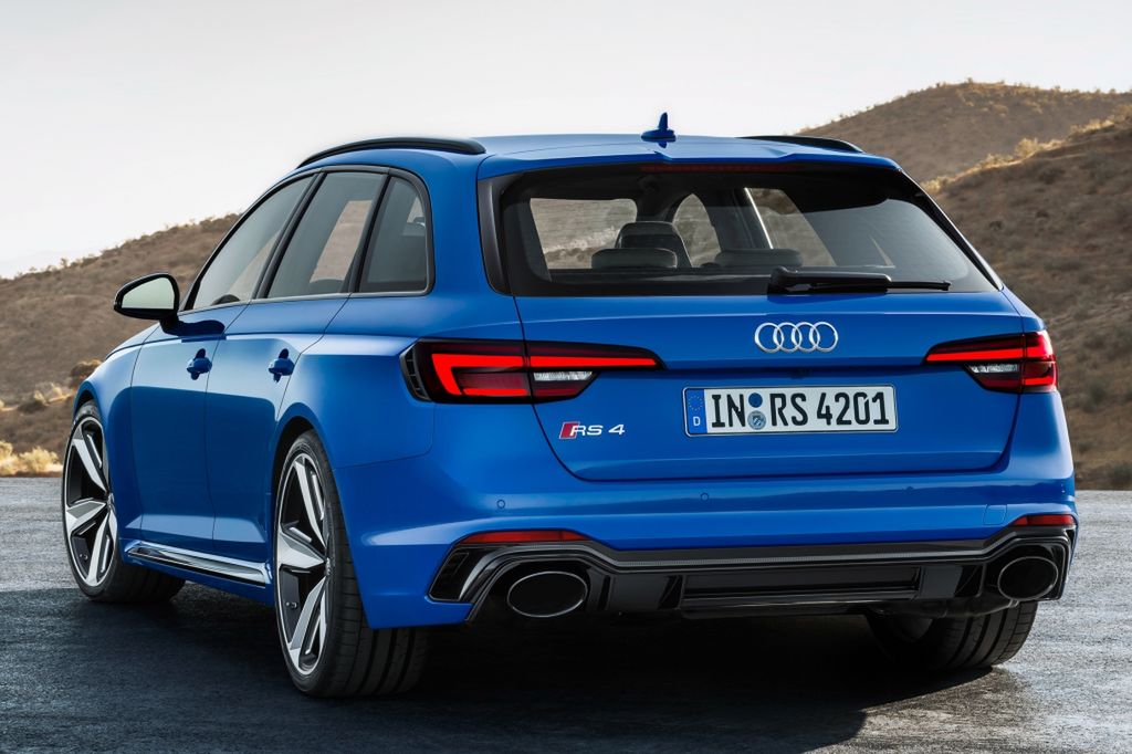 Nowe Audi RS4 Avant. Powrót do korzeni