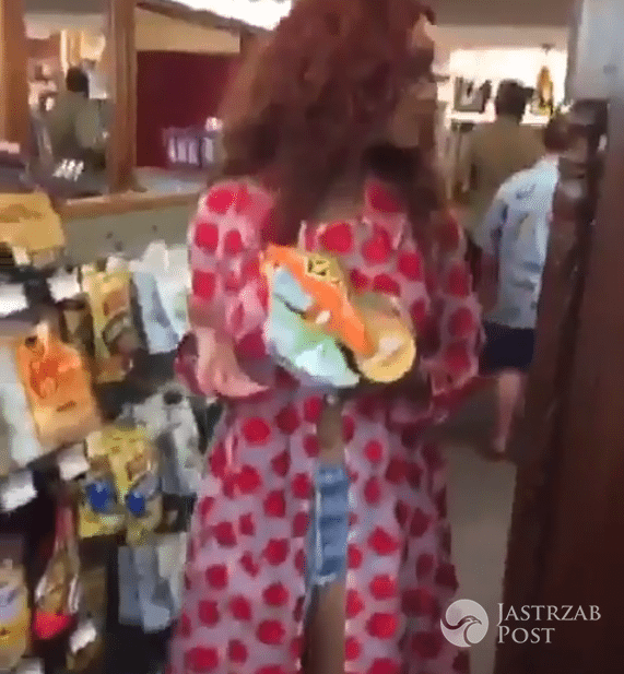 Dlaczego Rihanna przytyła?