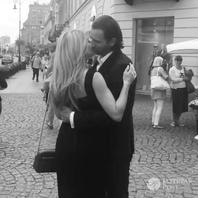 Małgorza Rozenek całuje się z Radosławem Majdanem