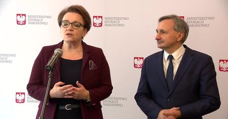 “Nie ma żadnej nowej treści”. Nauczyciele krytyczni, ale minister chwali spotkanie