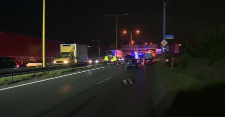 Kierowca tira jechał pod prąd i staranował 13 samochodów na krajowej jedynce