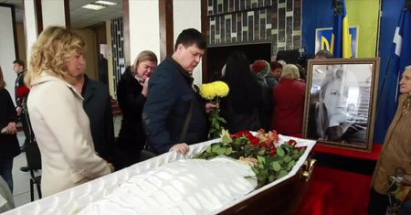 Pogrzeb ukraińskiej aktywistki. Pisała o związkach władz z separatystami