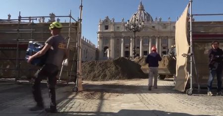 700 ton piasku w Watykanie. Powstanie wyjątkowa szopka bożonarodzeniowa