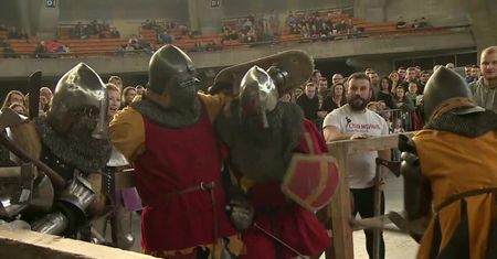 Lśniące zbroje, adrenalina i prawdziwa walka. Turniej rycerski we Wrocławiu