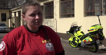 Łódzkie pogotowie otrzymało motoambulans. “Są sytuacje, w których sprawdza się lepiej niż śmigłowiec”