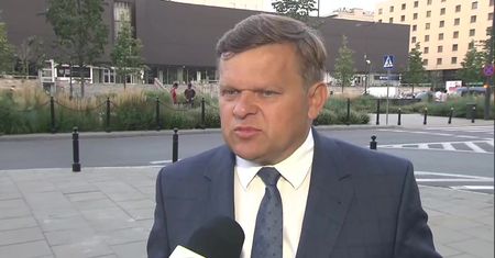 Premier zablokował zakup australijskich fregat. Wiceszef MON: Może kupimy je za symboliczną złotówkę