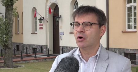 Zarzuty dla matki, która pijana zostawiła swoją 3-letnią córkę w lesie. „Nie potrafi wytłumaczyć, dlaczego to zrobiła”
