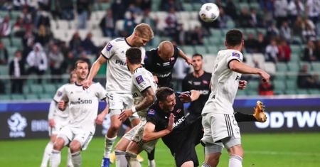 Legia Warszawa kolejny raz przegrała mecz o Superpuchar Polski. Cracovia zdobyła drugie trofeum w 2020 roku