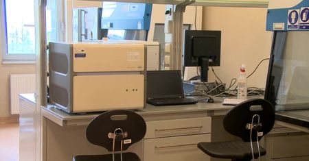 Nowe laboratorium w Poznaniu. Można w nim wykonać tysiąc testów na koronawirusa tygodniowo