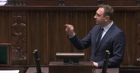 Zrównoważony budżet na 2020 przegłosowany przez Sejm. Zdaniem opozycji brak deficytu jest fikcją
