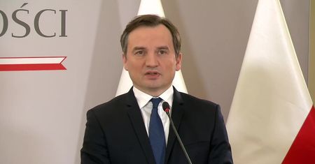 V. Jourova o propozycji zaproponowanej przez Z. Ziobrę