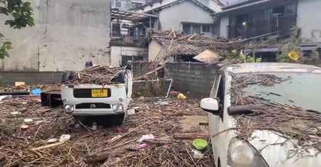 Wiele ofiar śmiertelnych i zaginionych po powodzi w Japonii. Trwa usuwanie szkód