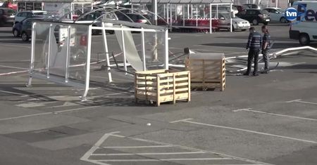 Chciała sobie przypomnieć, jak prowadzić auto. Zdemolowała parking jednego z supermarketów w Łodzi