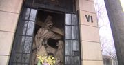 Zdewastowali stacje drogi krzyżowej w Katowicach. Policja poszukuje sprawców