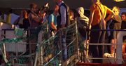 Statek z migrantami zacumował na Lampedusie. Bez pozwolenia