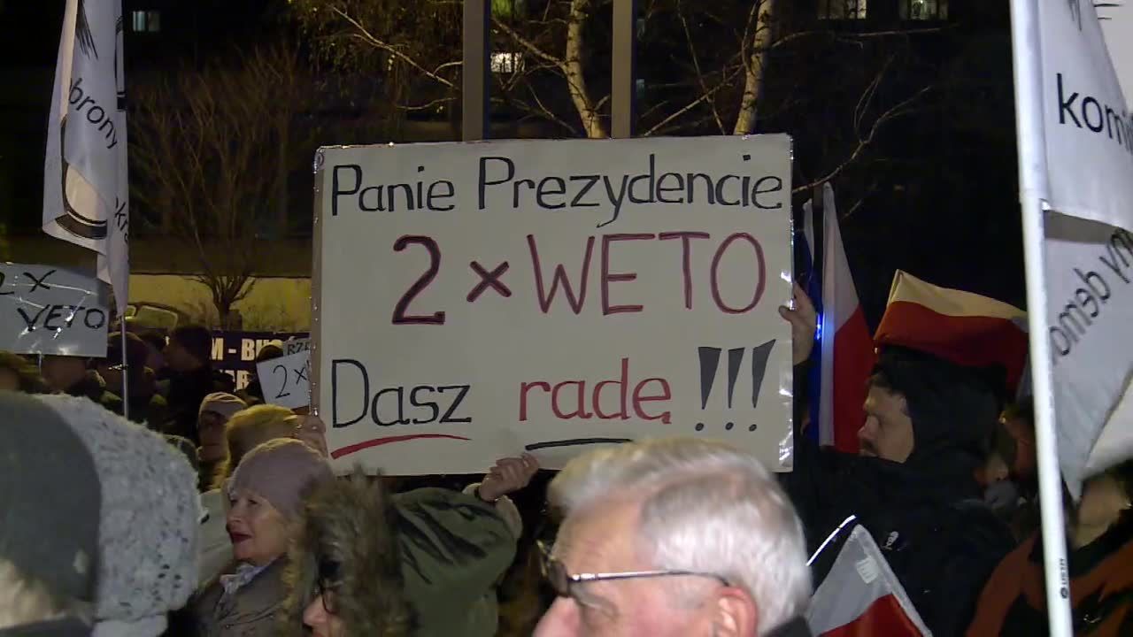 “Tracimy wolność” – protesty w Katowicach