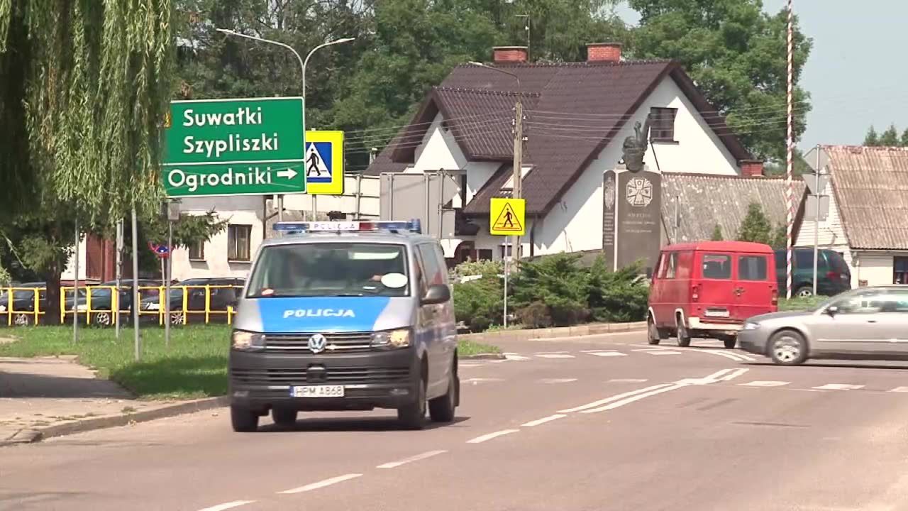 Pijany policjant uderzył w zaparkowane auto i uciekł. Miał ponad 3,5 promila